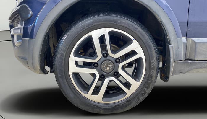 2017 Tata Hexa XT 4X4 7 STR, Diesel, Manual, 86,792 km, Left Front Wheel