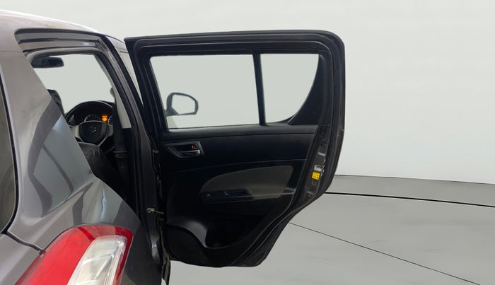 2014 Maruti Swift VXI, Petrol, Manual, 43,849 km, RHS Rear Door