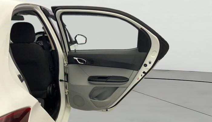 2020 Tata Tiago XZ PETROL, Petrol, Manual, 17,028 km, RHS Rear Door