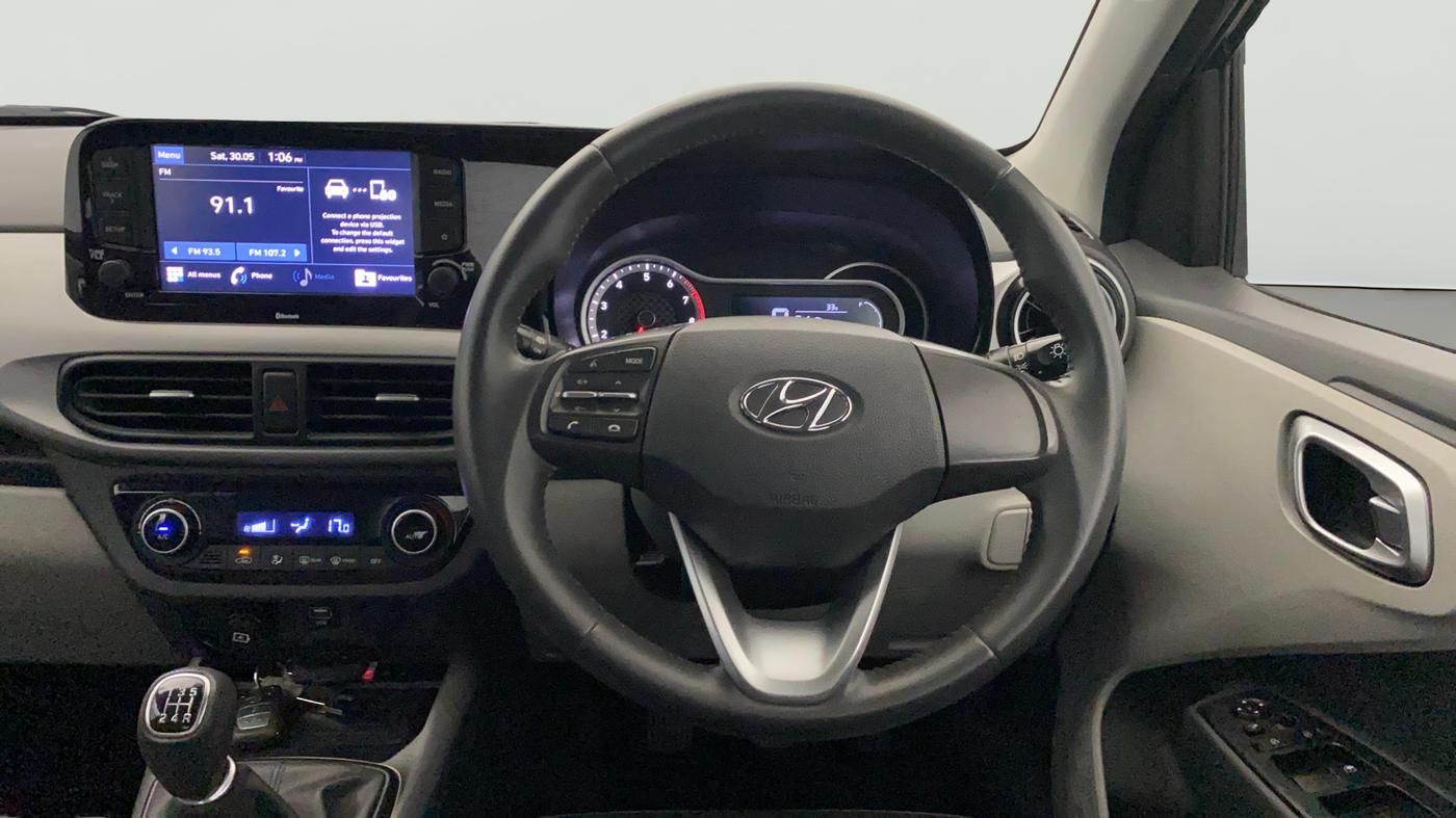 2022 Hyundai GRAND I10 NIOS ASTA 1.2 KAPPA VTVT, Petrol, Manual, 34,555 km, Steering Wheel Close Up