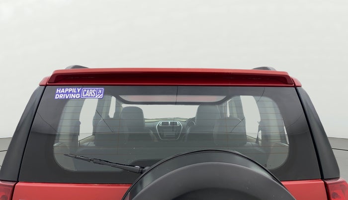 2018 Mahindra TUV300 T10, Diesel, Manual, 55,556 km, Rear Windshield