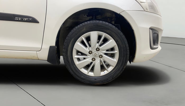 2016 Maruti Swift ZXI, Petrol, Manual, 1,05,195 km, Right Front Wheel