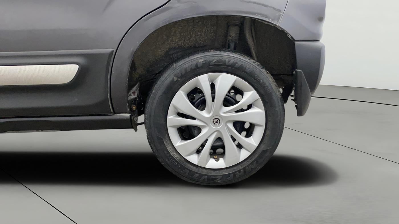 2020 Maruti S PRESSO VXI CNG, CNG, Manual, 70,424 km, Left Rear Wheel