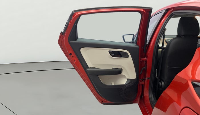 2022 Tata ALTROZ XT PETROL, Petrol, Manual, 33,028 km, LHS Rear Door