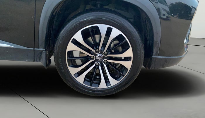 2021 MG HECTOR PLUS SHARP 2.0 DIESEL TURBO MT 6-STR, Diesel, Manual, 51,381 km, Right Front Wheel