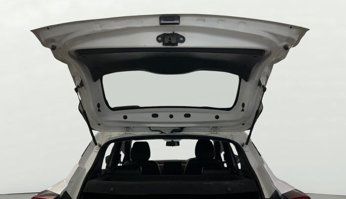 2021 Renault Kiger RXT (O) MT, Petrol, Manual, 58,800 km, Boot Door Open