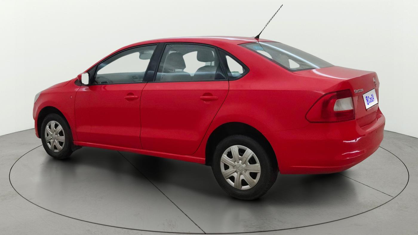 2013 Skoda Rapid AMBITION 1.6 MPI MT PLUS, Petrol, Manual, 43,863 km, Left Back Diagonal