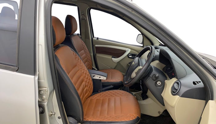 2014 Nissan Terrano XL (D), Diesel, Manual, 89,244 km, Right Side Front Door Cabin