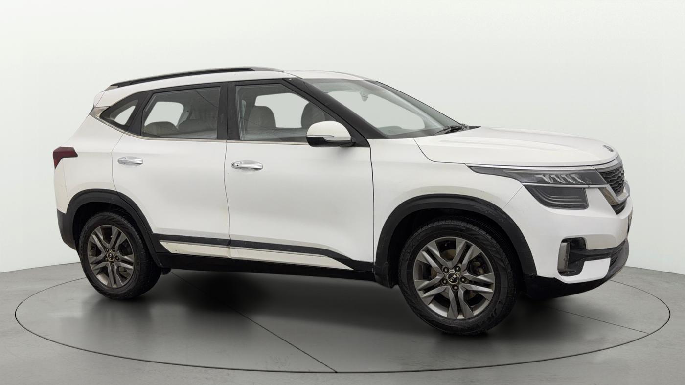 2020 KIA SELTOS HTX 1.5 PETROL, Petrol, Manual, 1,10,792 km, Right Front Diagonal