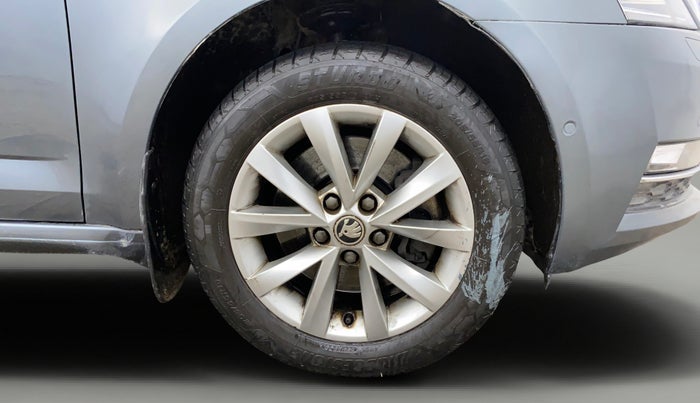 2018 Skoda Octavia L&K 1.8 TSI AT, Petrol, Automatic, 57,765 km, Right Front Wheel