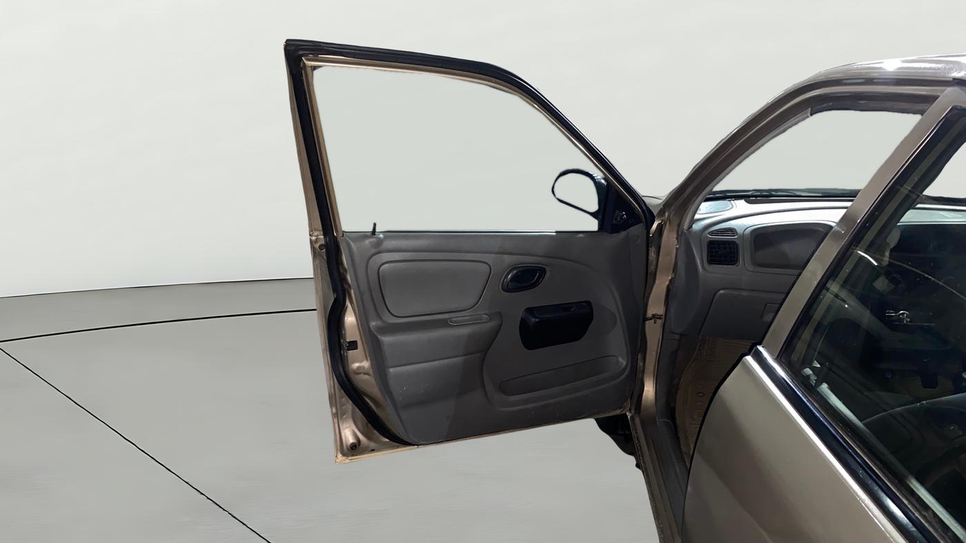 2013 Maruti Alto K10 LXI, Petrol, Manual, 66,801 km, LHS Front Door