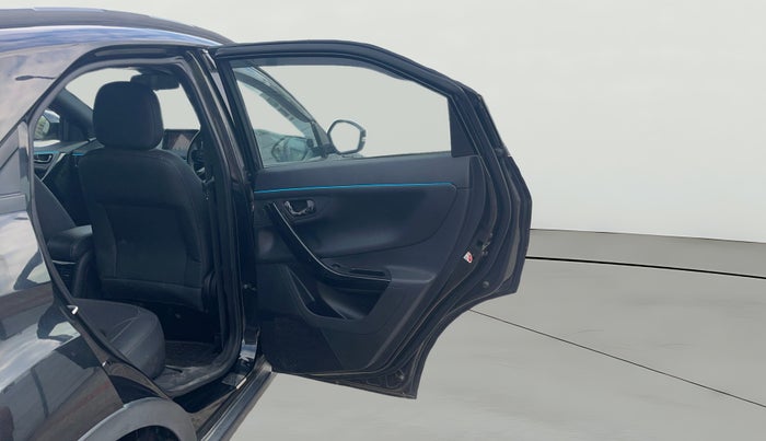 2023 Tata NEXON XZ PLUS PETROL SUNROOF DARK EDITION, Petrol, Manual, 9,627 km, RHS Rear Door