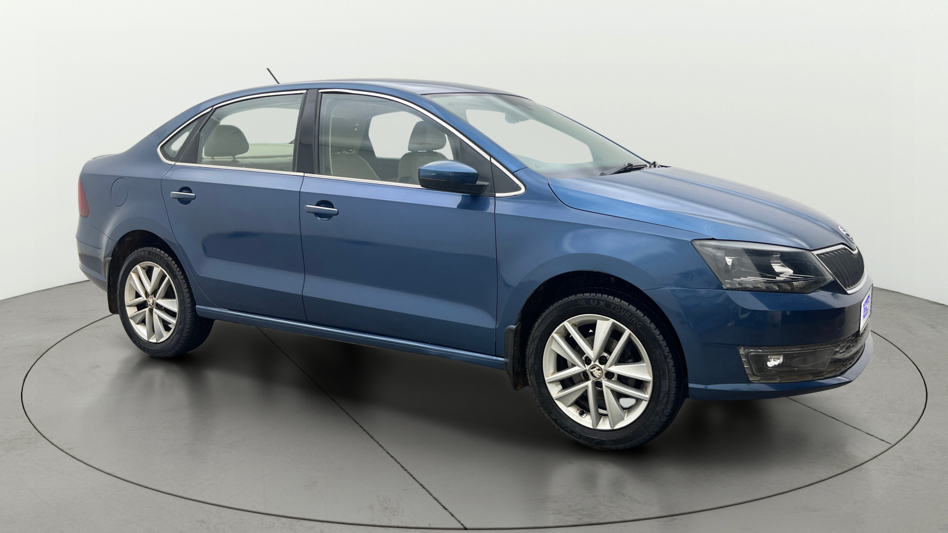 2017 Skoda Rapid 2021-2022 1.6 MPI STYLE PLUS AT 2017 Skoda Rapid 2021-2022 1.6 MPI STYLE PLUS AT