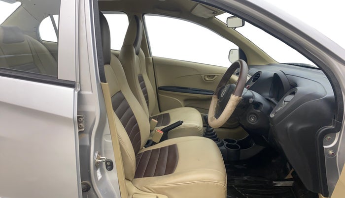 2015 Honda Amaze 1.2L I-VTEC E, Petrol, Manual, 57,026 km, Right Side Front Door Cabin