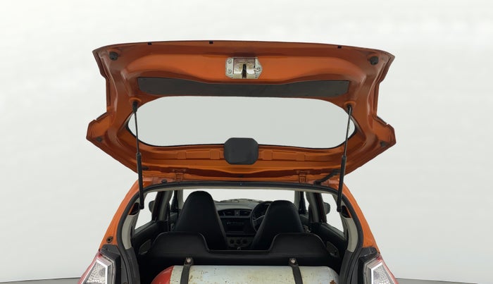 2016 Maruti Alto K10 LXI CNG, CNG, Manual, 34,831 km, Boot Door Open