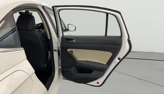 2022 Skoda SLAVIA STYLE 1.5L TSI MT, Petrol, Manual, 17,788 km, RHS Rear Door