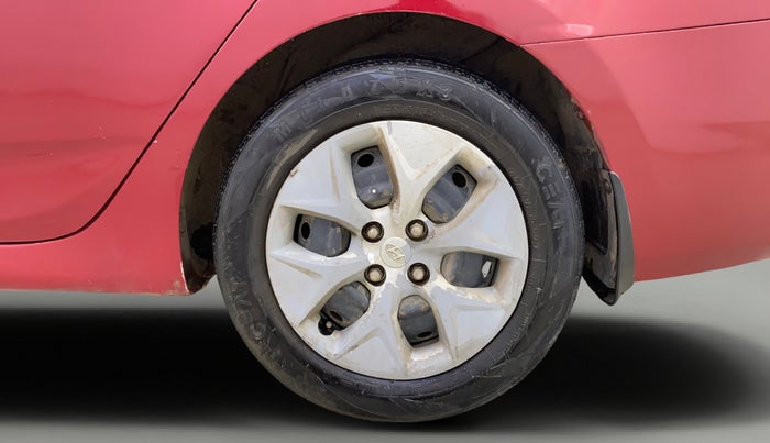 2017 Hyundai Verna FLUIDIC 4S 1.4 VTVT, CNG, Manual, 1,05,023 km, Left Rear Wheel