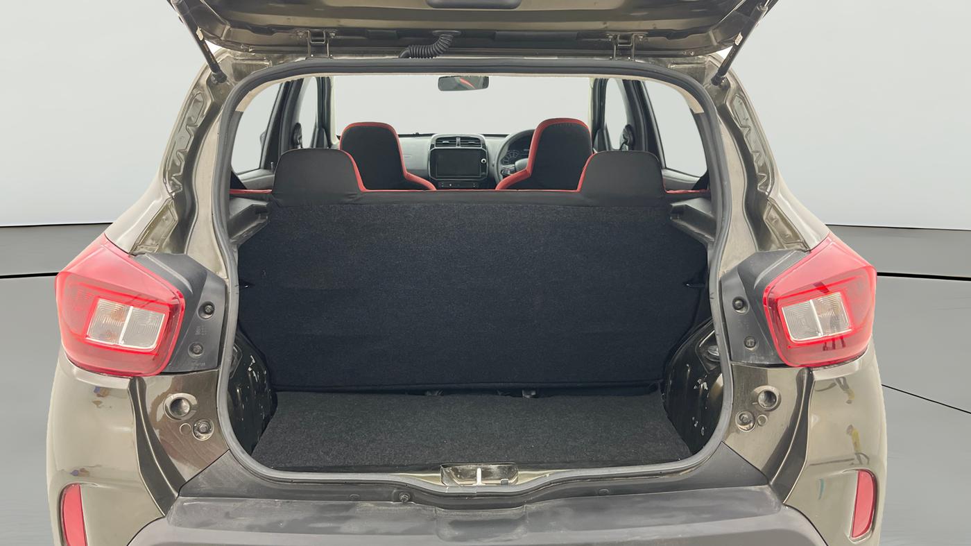 2025 Renault Kwid RXT 1.0 AMT, Petrol, Automatic, 16,638 km, Boot Open Zoomed View