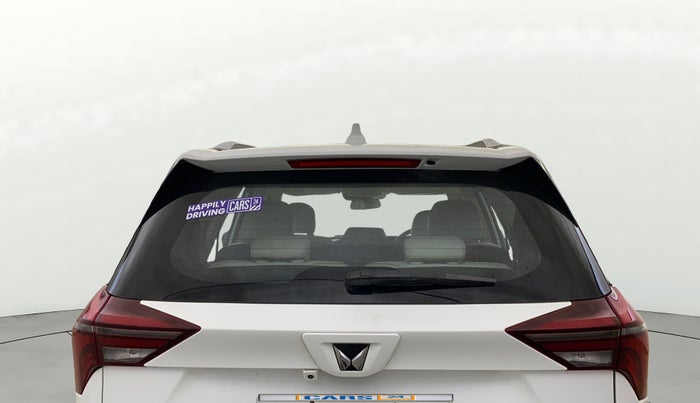 2021 Mahindra XUV700 AX 7 LUXURY D AT 7 STR, Diesel, Automatic, 92,703 km, Rear Windshield