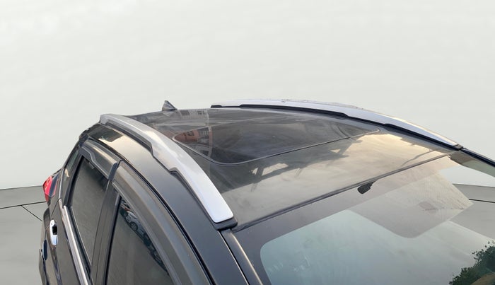 2017 Honda WR-V 1.5L I-DTEC VX MT, Diesel, Manual, 56,244 km, Roof