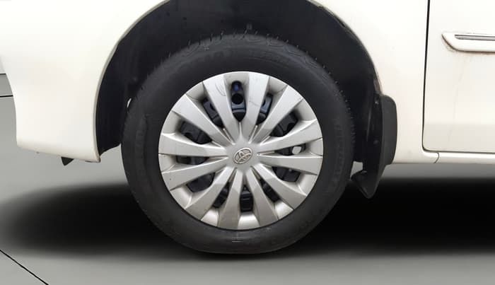 2013 Toyota Etios G, Petrol, Manual, 43,555 km, Left Front Wheel