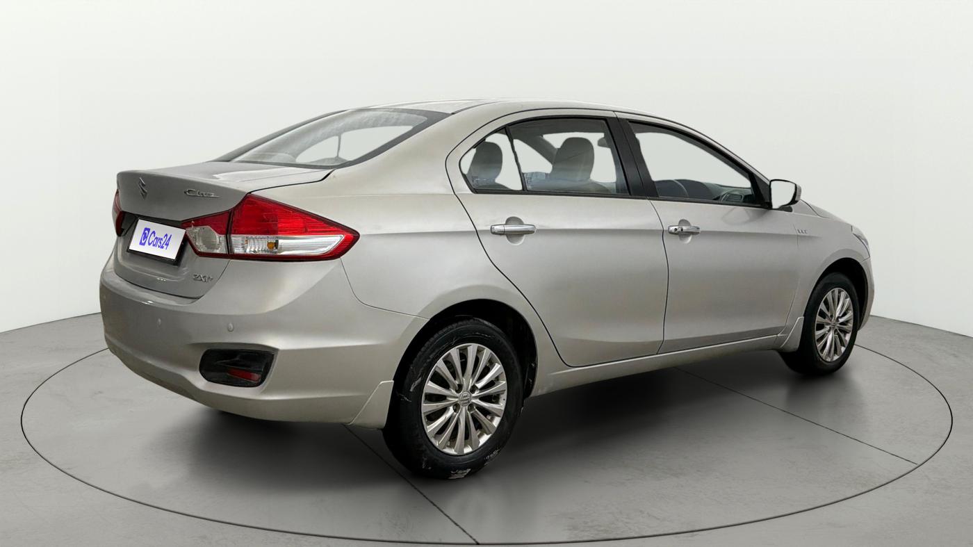 2016 Maruti Ciaz ZXI AT, Petrol, Automatic, 97,097 km, Right Back Diagonal