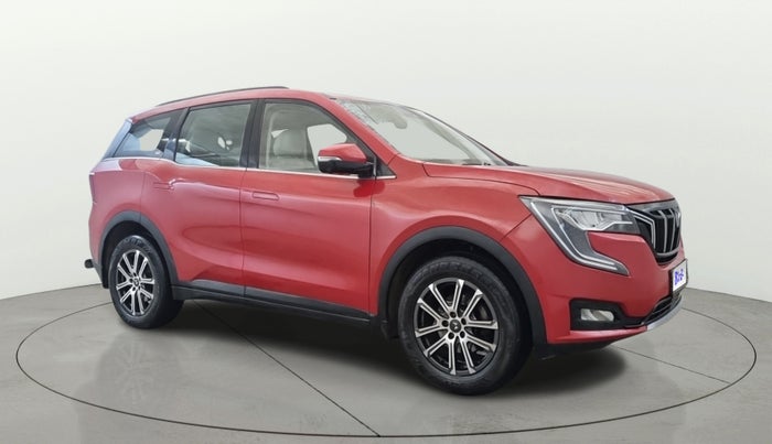 2022 Mahindra XUV700 AX 7 LUXURY P AT 7 STR, Petrol, Automatic, 55,480 km, Right Front Diagonal