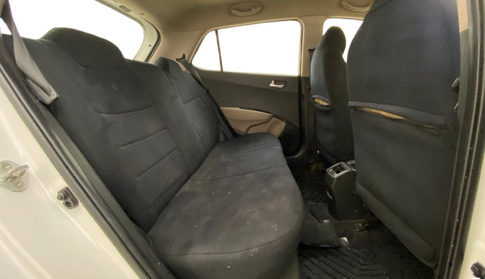 2016 Hyundai Grand i10 SPORTZ 1.2 KAPPA VTVT, Petrol, Manual, 73,693 km, Right Side Rear Door Cabin