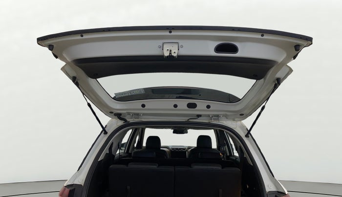 2023 Hyundai ALCAZAR PLATINUM 1.5 TURBO PETROL MT 7STR, Petrol, Manual, 2,045 km, Boot Door Open