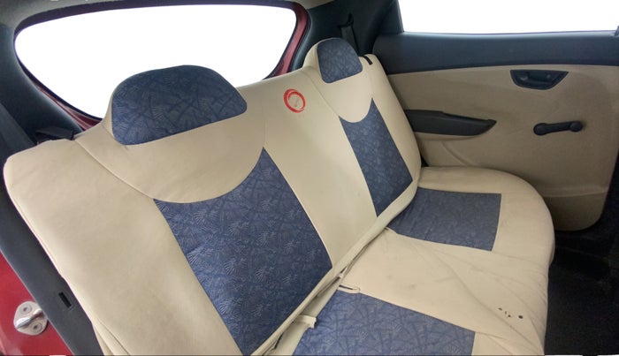 2014 Hyundai Eon MAGNA +, Petrol, Manual, 55,688 km, Right Side Rear Door Cabin