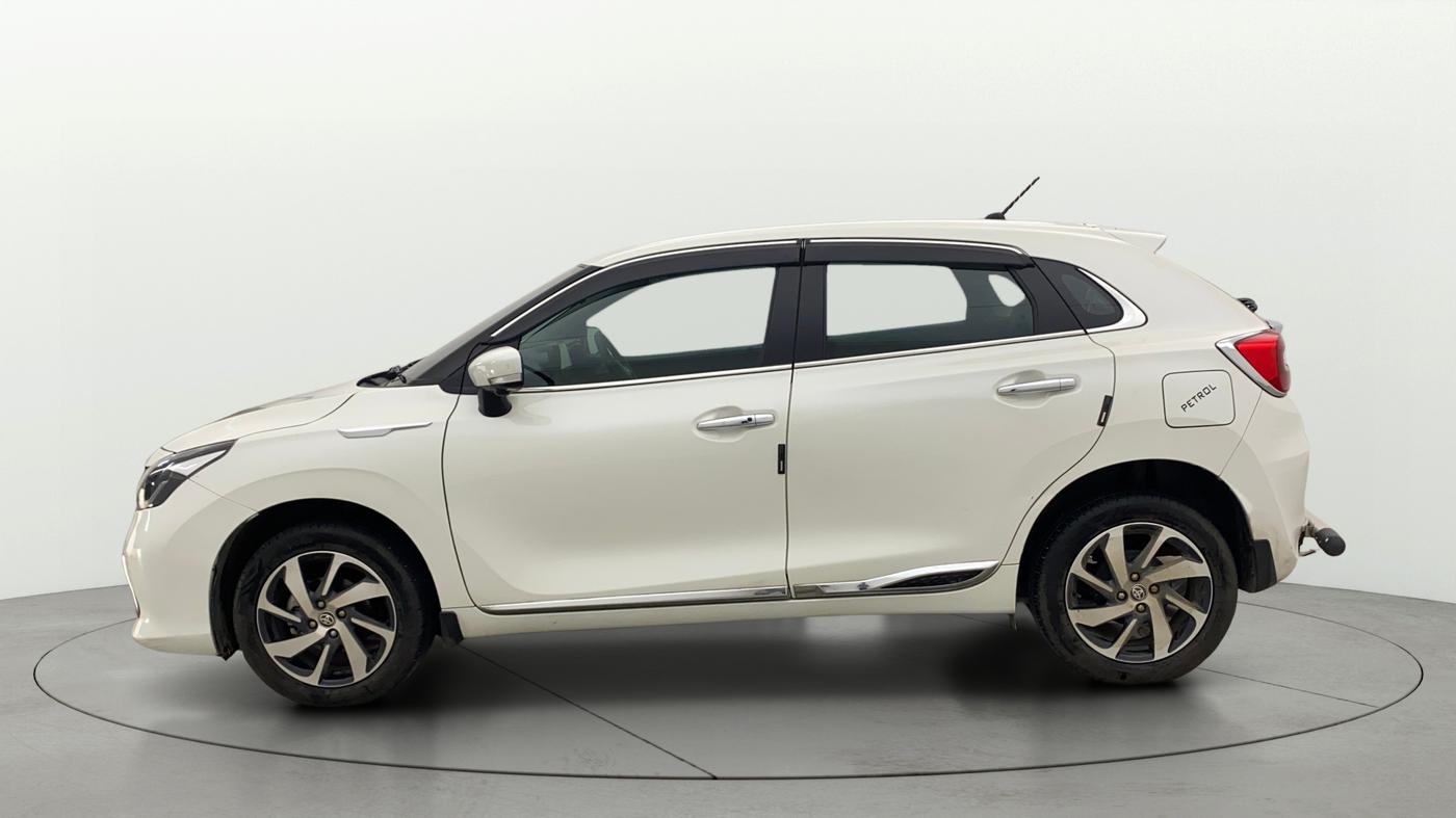 2024 Toyota Glanza V AMT, Petrol, Automatic, 18,128 km, Left Side
