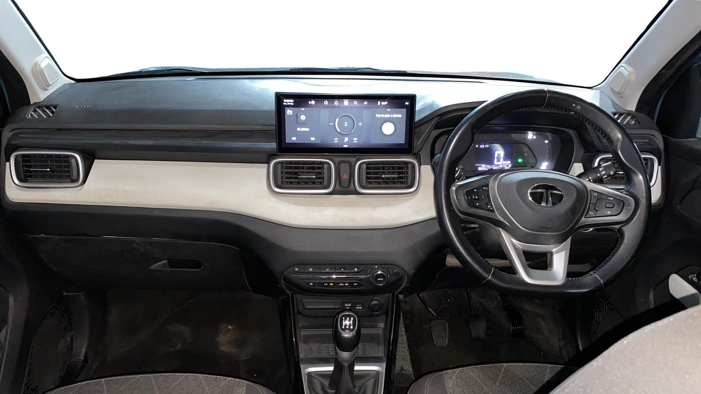 2024 Tata PUNCH Creative Plus (S) DT, Petrol, Manual, 18,692 km, Dashboard
