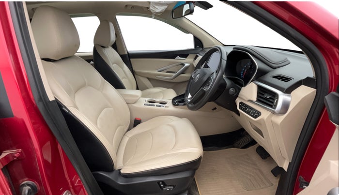 2022 MG HECTOR SHARP 1.5 PETROL CVT, Petrol, Automatic, 20,188 km, Right Side Front Door Cabin