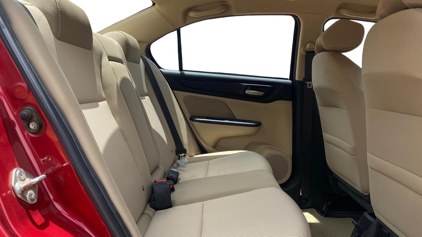 2022 Honda Amaze 1.2L I-VTEC VX CVT, Petrol, Automatic, 24,503 km, Right Side Rear Door Cabin