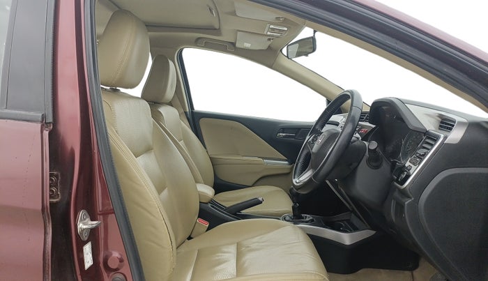 2015 Honda City 1.5L I-VTEC VX (O) MT, Petrol, Manual, 80,777 km, Right Side Front Door Cabin