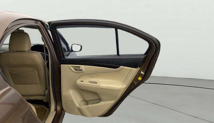 2015 Maruti Ciaz ZXI+, Petrol, Manual, 57,869 km, RHS Rear Door