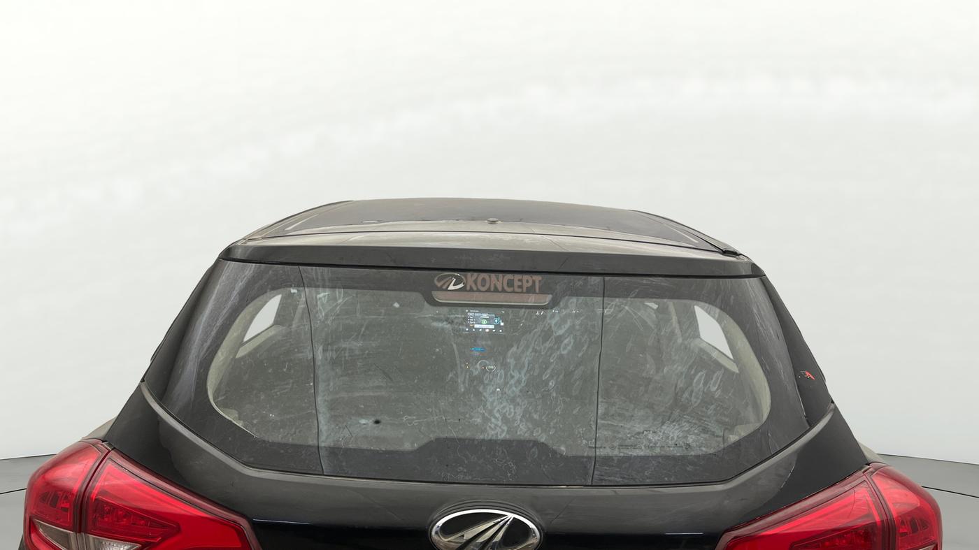 2021 Mahindra XUV300 W4 1.2 PETROL, Petrol, Manual, 63,929 km, Rear Windshield