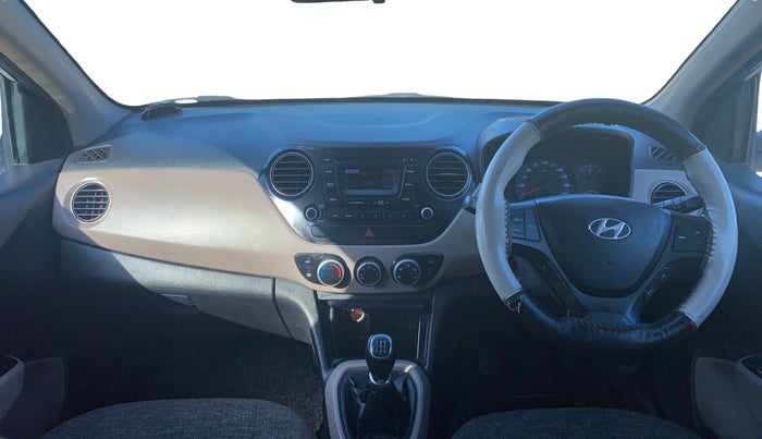 2015 Hyundai Xcent S 1.2, Petrol, Manual, 1,10,521 km, Dashboard