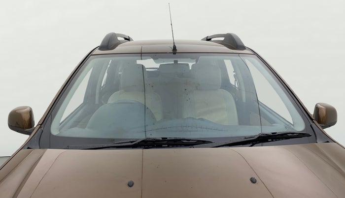 2014 Renault Duster RXL PETROL, Petrol, Manual, 69,454 km, Front Windshield
