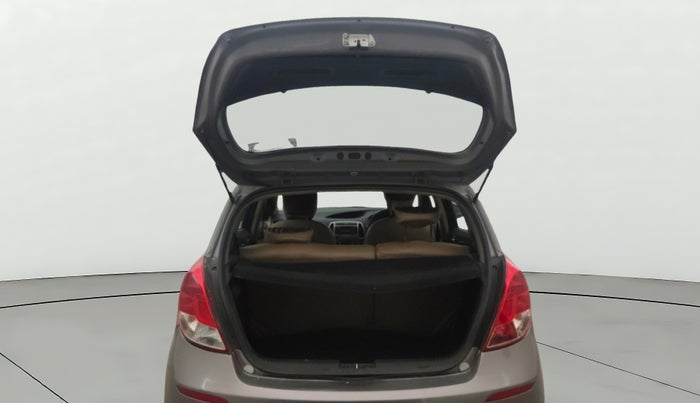 2013 Hyundai i20 SPORTZ 1.2, Petrol, Manual, 93,402 km, Boot Door Open