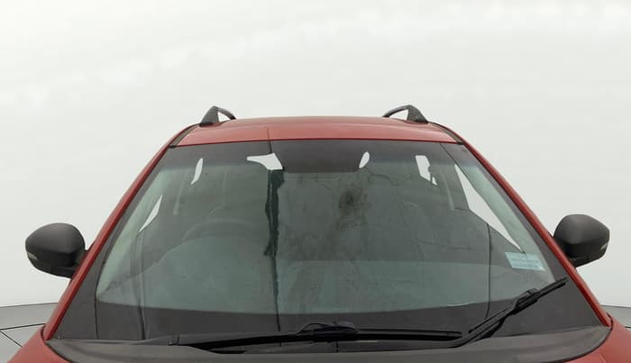 2018 Tata NEXON XM PETROL, Petrol, Manual, 71,164 km, Front Windshield