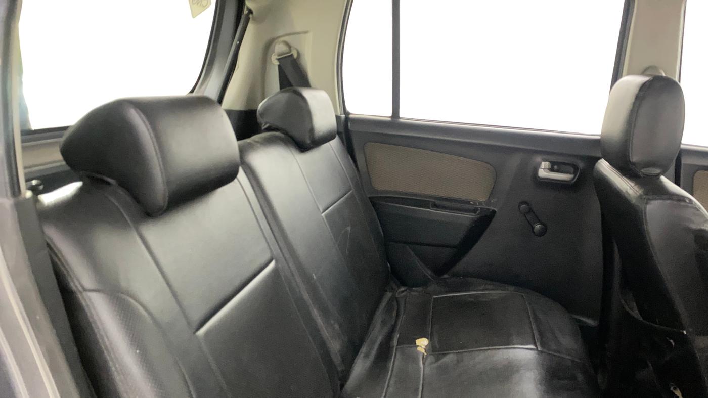 2016 Maruti Wagon R 1.0 LXI CNG, CNG, Manual, 84,883 km, Right Side Rear Door Cabin