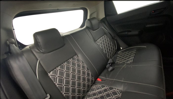 2023 Maruti Swift LXI, Petrol, Manual, 16,203 km, Right Side Rear Door Cabin