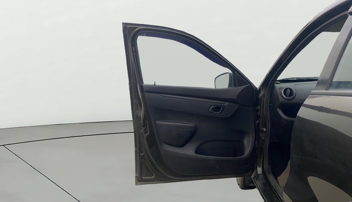 2018 Renault Kwid RXL, Petrol, Manual, 26,204 km, LHS Front Door