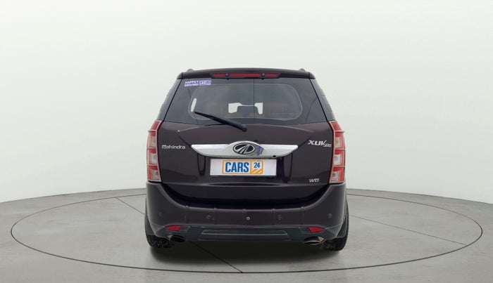 2017 Mahindra XUV500 W6, Diesel, Manual, 82,774 km, Back/Rear