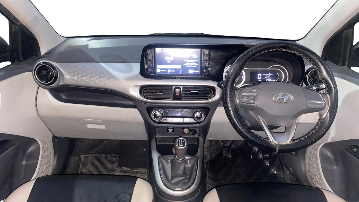 2020 Hyundai GRAND I10 NIOS SPORTZ 1.2 KAPPA VTVT, Petrol, Manual, 27,128 km, Dashboard