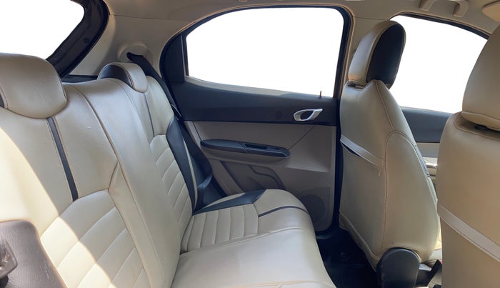 2018 Tata Tiago XZ PETROL, Petrol, Manual, 27,570 km, Right Side Rear Door Cabin