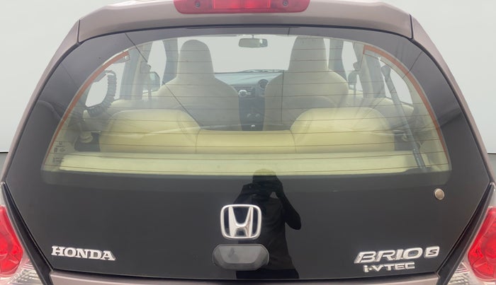 2016 Honda Brio S MT, Petrol, Manual, 72,375 km, Rear Windshield