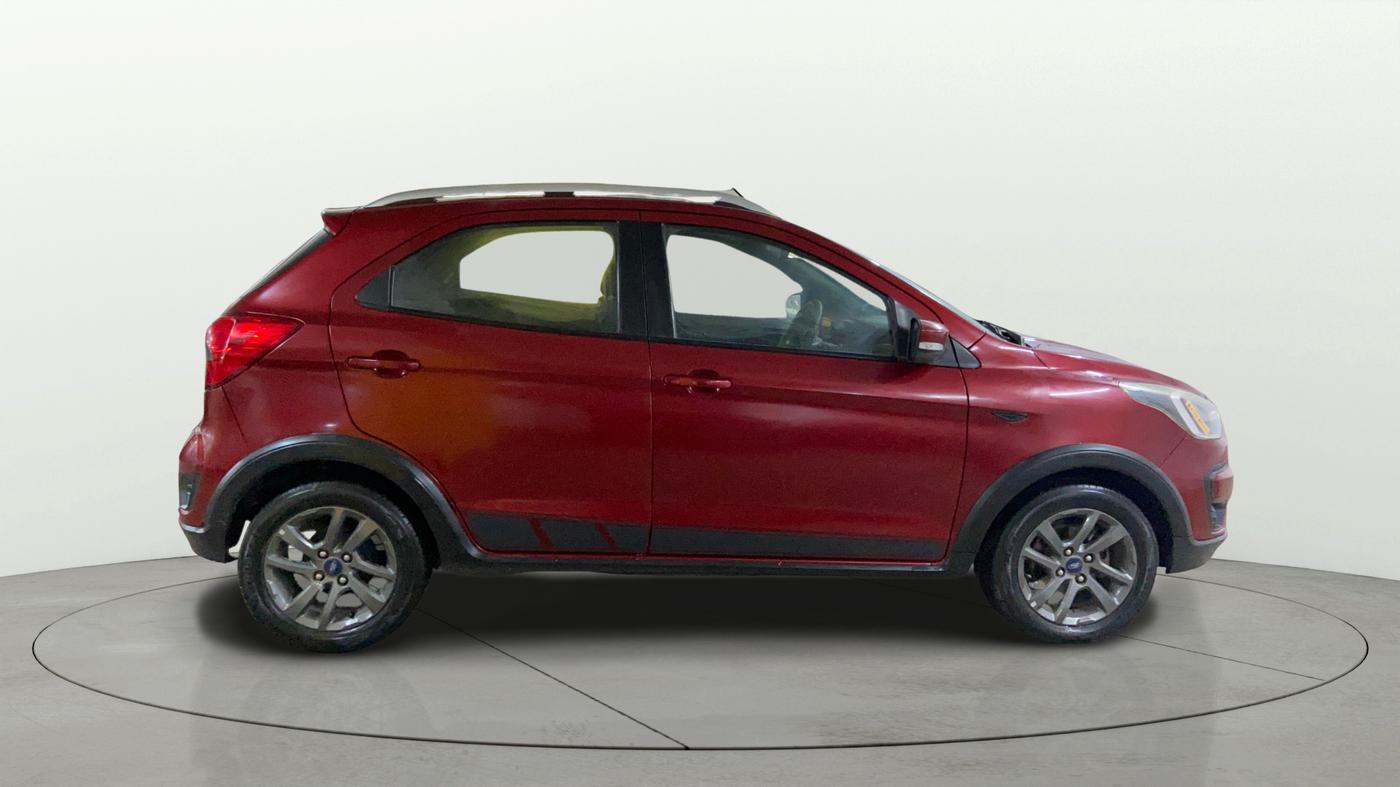 2020 Ford FREESTYLE TITANIUM 1.2 PETROL, Petrol, Manual, 43,566 km, Right Side View