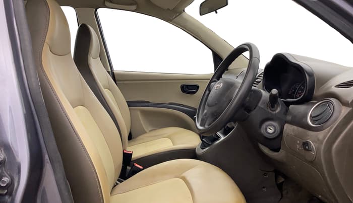 2014 Hyundai i10 MAGNA 1.1, CNG, Manual, 77,250 km, Right Side Front Door Cabin